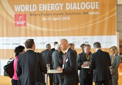 WORLD ENERGY DIALOGUE: Vernetzung ist der Schlüssel für Energieeffizienz