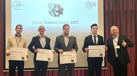 2025_SiliconScienceAward_Preisverleihung_Quelle-CiS-Forschungsinstitut.jpg