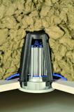 SpotClip II vereinfacht den Einbau von Leuchten in Zwischendecken isoliert mit losem Material