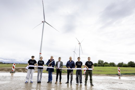 PM_WE26_36_Kirchliches Energiewerk eröffnet Windpark in Passow-Benthen_Foto_1 WEMAG Stephan Rudo.jpg