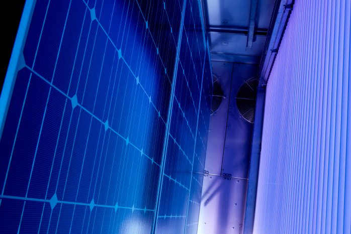 Klimakammer UV Solarlabor TÜV Rheinland.jpg