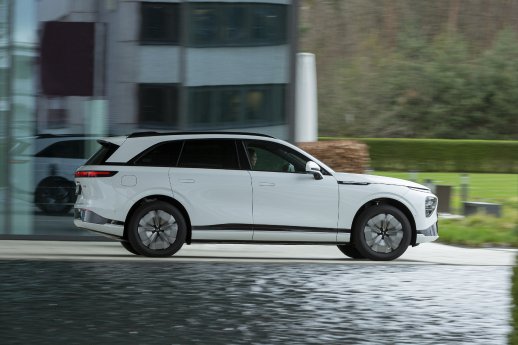 XPENG G9 R5A1713.jpg