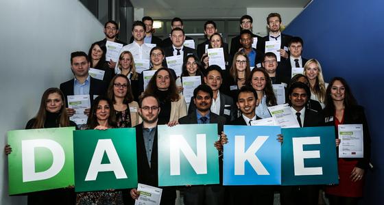 Die Deutschland-Stipendiatinnen und Stipendiaten 2015 der Hochschule Kaiserslautern (Foto: HS KL zum Abdruck frei)