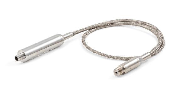Kaufbeurer Mikrosysteme Wiedemann (KMW) hat eine neue Version seiner Dünnfilm-Druckmessumformer Z01 zur Zylinderdruckmessung in großen Diesel-, Gas- und Dual-Fuel-Motoren vorgestellt. Die neuen Sensoren zeichnen sich durch eine verbesserte Temperatur- und Vibrationsbeständigkeit aus, einschließlich der Fähigkeit, bis zu 400 °C an der Membran des Sensorelements zu widerstehen