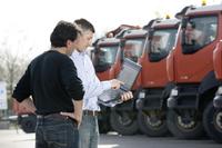 Mit den Tools Optifuel Infomax und Optifleet von Renault Trucks kann die Senkung des Kraftstoffverbrauchs im Fuhrpark dauerhaft nachgehalten und begleitet werden