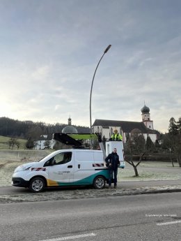 Bild mit C-Vermerk.png