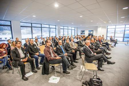 70 Teilnehmer besuchten das INNONET-Netzwerktreffen und die Mitgliederversammlung bei der FOBOHA (Germany) GmbH in Haslach i. K