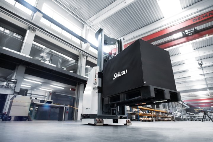 Stäubli Robotics unterstreicht Medizintechnik-Kompetenz