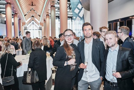2019-106pe-Absolventenfeier2019_Nachlese_Foto4.jpg