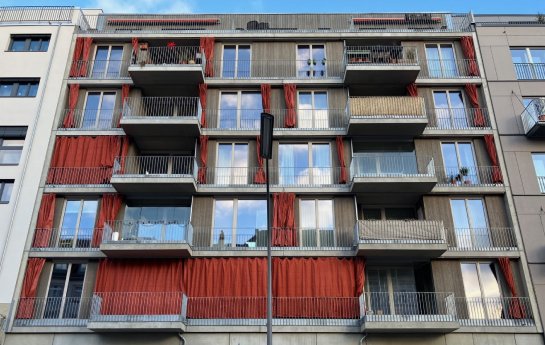 2-DHV_soHi_Fassadenvorhang_Berlin-Schöneberg_IMG_5389_ad.jpg