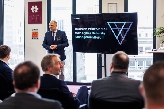 lmis-ag-img-managementforum-cyber-security-20240307-043_MG-3944.jpg