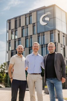 v.l. Sebastian Haman (neuer Shopware CXO), Joachim Weber (neuer Shopware CEO), Stefan Hamann (ne.jpg