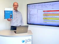 Christian Paul, Leiter Software und Lösungen bei der gds-Gruppe, präsentiert docuglobe 9.