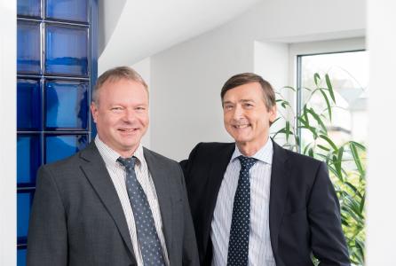 Peter Loibl und Peter Stürmann, Geschäftsführer der von zur Mühlen'sche GmbH