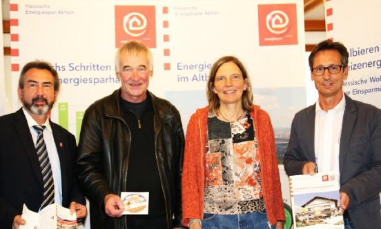 37a_Ausstellung Energiesparen im Altbau_Gemeinde Fuldatal-September_2015-1.jpg