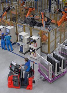 H2 Intradrive Wasserstoff Routenzugschlepper in der BMW i Produktion