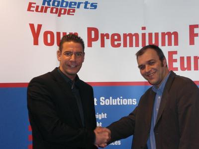 Left: Helge Wöbke (Head of Logistics EMEA & AP, TRW Automotive)