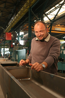 Produktionsleiter Dipl.-Ing. Werner Meyer:"Die Phoenix 521 Expert puls forceArc®"erfüllte unseren Pflichtenkatalog souverän.Es gibt keine weitere Maschine am Markt,die einen vergleichbar druckvollen wie richtungsstabilen Lichtbogen erzeugt"