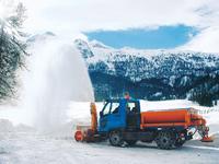 Frühjahr, Sommer, Herbst und Winter, ein Multicar ist das ganze Jahr über mit über 100 Anwendungsmöglichkeiten im Einsatz