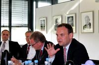 Staatssekretär Ingo Rust im Gespräch mit den Bündnispartnern im Heilbronner Haus der Wirtschaft (IHK)