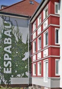ESPABAU steht in Findorff für gutes Wohnen in weitgehend sanierten Wohnbauten (Foto: Caparol Farben-Lacke-Bautenschutz/Martin Duckek)