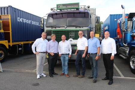 Alte Schatzchen Tourten Durch Frechen Volvo Group Trucks