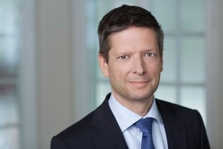 "Wir schaffen beste Rahmenbedingungen für unsere Ingenieurinnen und Ingenieu-re, damit sie herausragende technische Produkte und Systeme für unsere Kunden entwickeln kön-nen", erklärt Jörg Stegert, Personalleiter des Knorr-Bremse Konzerns