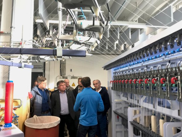 Besuch des FuE-Versuchsfelds von Terrot GmbH im Chemnitzer Wirkbau(2).jpg