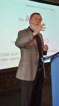 4c-Prof_Messer_DSC_6059_az.JPG