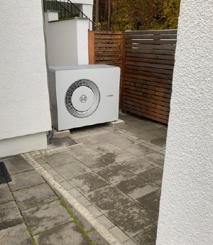 Bosch Wärmepumpe_.jpg
