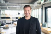 Martin Rösler, neuer Leiter des Marketings bei der Schüco International KG. Nutzungsrecht: Schüco International KG, Foto: Frank Peterschröder