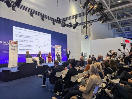 Transport Forum auf der IAA TRANSPORTATION.jpg