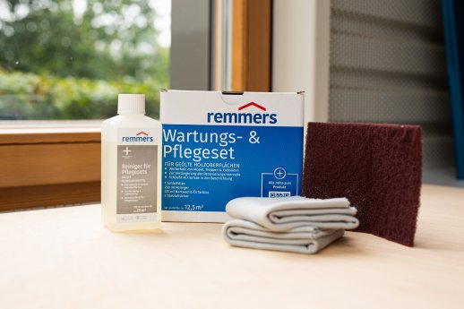 Praxistipp-Pflegeset-Bild 1 (2).jpg