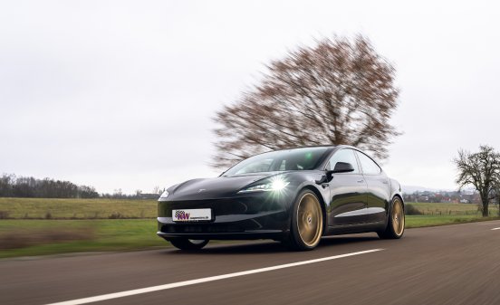 KW_DDC_Tesla_Model_3_Facelift_Fahraufnahme_0001.jpg