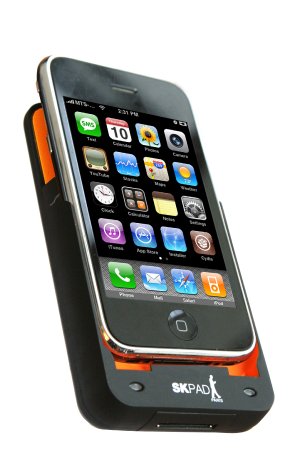 SKPAD-Battery_Case_for_iPhone_3G_2.jpg