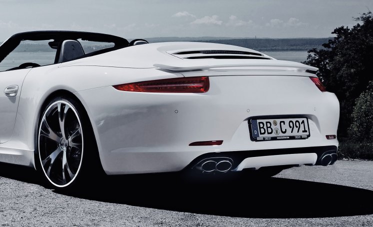 TECHART_sports_exhaust_systems_for_the_Porsche_911_2.jpg