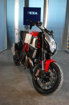 Ducati Texa2.JPG