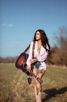 Sheyna Gee (USA) (3).jpg