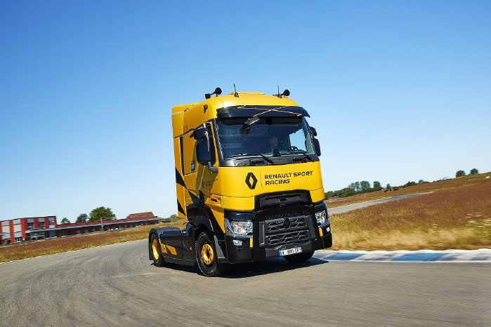 Renault_Trucks_IAA_2018_T_RS_02.jpg