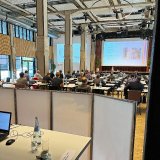 Einblick in die Netzsicherheitskonferenz 2022 in der Schwäbisch Haller Fassfabrik.