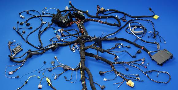 In der Automobilindustrie gehört der Einsatz von Kupferwerkstoffen in der Elektrotechnik zum Standard. © Leoni
