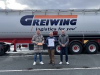 Geschäftsführer Jürgen Greiwing und Roland Greiwing sowie Vorgesetze und Standortleiter/innen gratulierten über das Jahr verteilt insgesamt 47 langjährigen Mitarbeitenden zum Betriebsjubiläum. (Fotos: GREIWING)