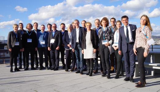 Professoren aus Deutschland, der Schweiz, Österreich und Luxemburg arbeiteten auf der GEFMA-Professorenkonferenz an der Züricher Hochschule für Angewandte Wissenschaften am Verankern von Zukunftsthemen in den Inhalten der FM-Studiengänge