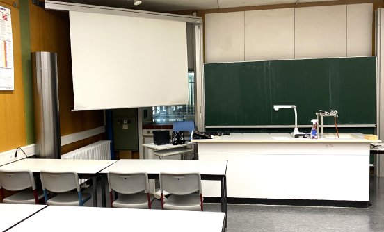 Klassenzimmer 1.jpeg