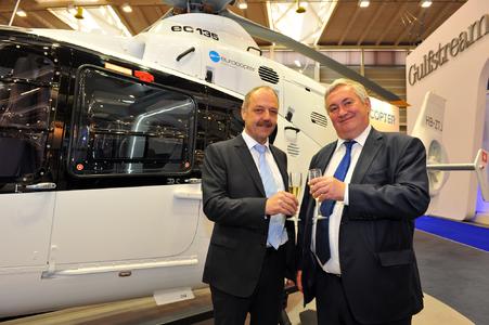 Left: Willi Gredig, Europavia’s CEO / Right: Olivier Lambert, Eurocopter’s Senior Vice President for Sales and Customer Relations (© Copyright Eurocopter)