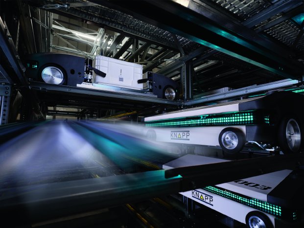 KNAPP-Key_Visual_Evo_Shuttle_4-CMYK (1).jpg