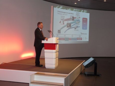 2011-07-ccev-automotiveforum02.JPG