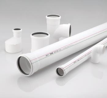 Das schalldämmende Hausabflusssystem RAUPIANO PLUS zeichnet sich durch besten Schall- und Brandschutz aus / Bildrechte REHAU
