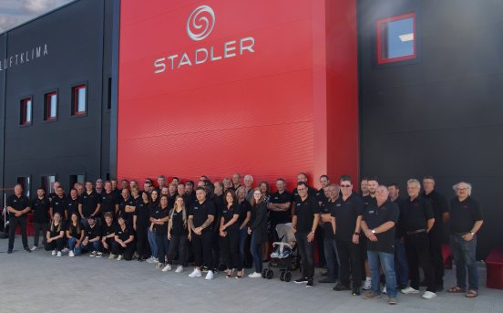 50J-Stadler_Hausmesse__Gruppenbild.jpg
