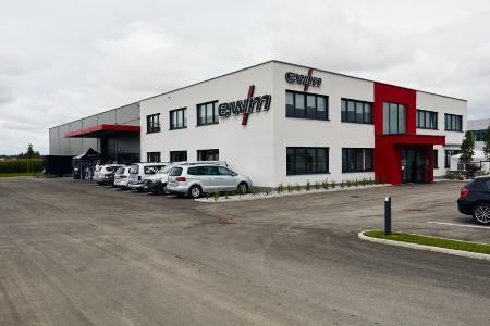 Der Umzug ist abgeschlossen: Die EWM AG hat in Eberstalzell ihren neuen, rund 2.000 m² großen, Österreich-Standort eröffnet